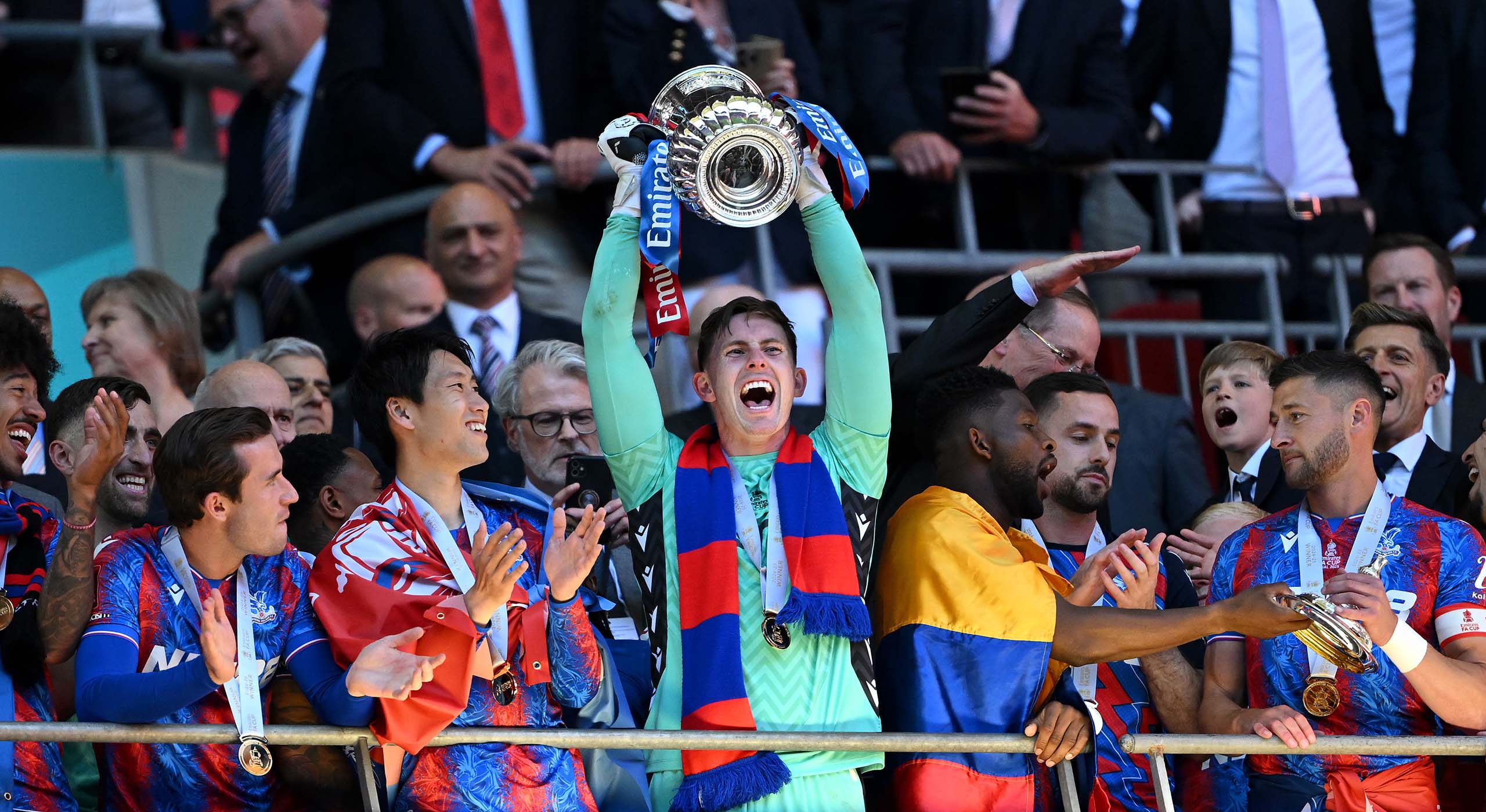 Dean Henderson celebrates winning the FA Cup with Crystal Palace