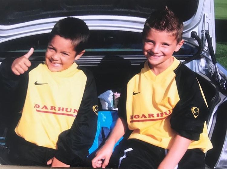 A young Mason Mount with his grassroots team Boarhunt
