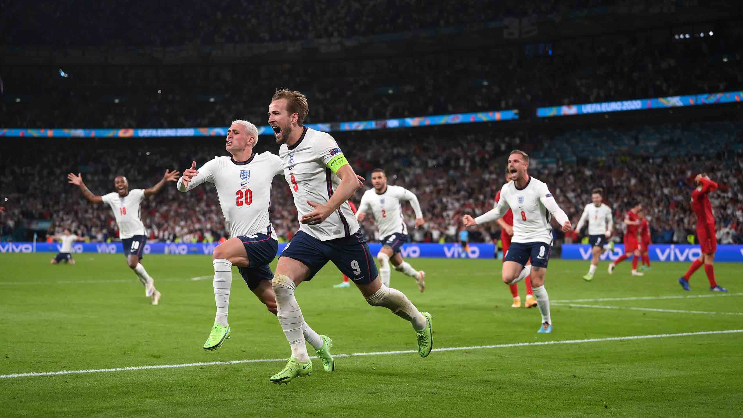 Phil Foden and Harry Kane during the win over Denmark in EURO 2020 semi-final